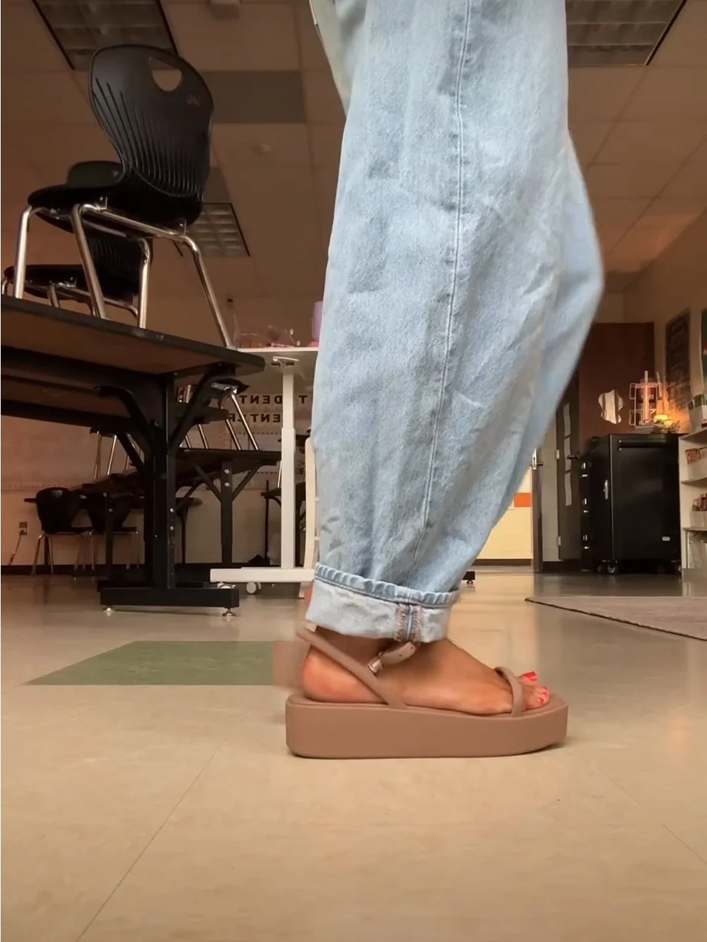 CROCS Miami Platform Y-Strap Sandal in Milk Chocolate - Picture 11 of 11